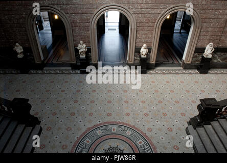 All'interno il Museo Reale di Belle Arti di Anversa (Belgio, 31/07/2008) Foto Stock