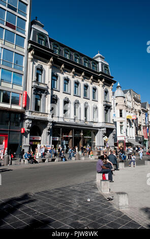 La via commerciale Meir ad Anversa (Belgio, 03/05/2011) Foto Stock