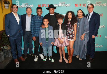 Celebrità frequentare Netflix è tutto il circa la stagione di Washingtons una celebrazione a Madera la cucina. Dotato di: Jeremy Bronson, Ted Sarandos, Nathan Anderson, Maceo Smedley, Rev Run, Lia Rose Randall, Kiana Ledé, Justine Simmons, Andrew Reich dove: Beverly Hills, in California, negli Stati Uniti quando: 09 Ago 2018 Credit: Brian A/WENN.com Foto Stock
