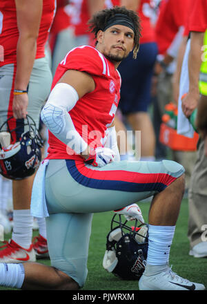Oxford, MS, STATI UNITI D'AMERICA. 08 Sep, 2018. Ole Miss TE, Jason Pellerin (7), sugli spalti durante il NCAA di gioco a Vaught- Hemingway Stadium di Oxford, MS. Ole Miss sconfitto SIU, 76-41. Kevin Langley/CSM/Alamy Live News Foto Stock