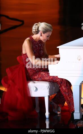 Atlantic City, NJ, Stati Uniti d'America. 7 Sep, 2018. Miss Washington Danamarie McNichol di presenze per 2019 Miss America concorrenza preliminare, Boardwalk Hall di Atlantic City, NJ, 7 settembre 2018. Credito: MORA/Everett raccolta/Alamy Live News Foto Stock