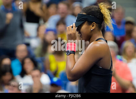 New York, Stati Uniti d'America. 8 settembre 2018. Naomi di Osaka in Giappone in azione durante il womens finale del 2018 US Open Grand Slam torneo di tennis. New York, Stati Uniti d'America. 8. settembre 2018. 8 Sep, 2018. Credit: AFP7/ZUMA filo/Alamy Live News Foto Stock
