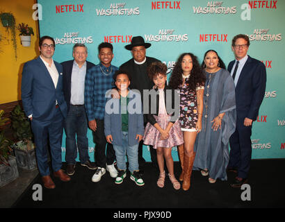 Celebrità frequentare Netflix è tutto il circa la stagione di Washingtons una celebrazione a Madera la cucina. Dotato di: Jeremy Bronson, Ted Sarandos, Nathan Anderson, Maceo Smedley, Rev Run, Joseph Simmons, Lia Rose Randall, Kiana Ledé, Justine Simmons, Andrew Reich dove: Beverly Hills, in California, negli Stati Uniti quando: 09 Ago 2018 Credit: Brian A/WENN.com Foto Stock