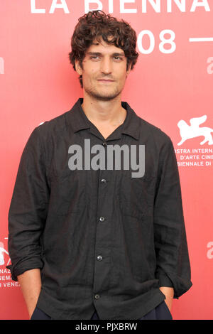 Louis Garrel durante il 'ONU Peuple et son roi / una nazione, una King' photocall al settantacinquesimo Venice International Film Festival presso il Palazzo del Casinò su Settembre 07, 2018 a Venezia, Italia Foto Stock