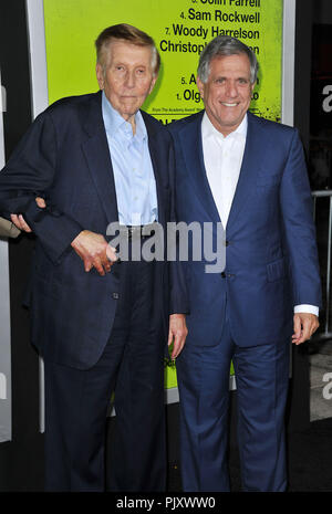 Sumner Redstone e Les Moonves a sette psicopatici Premiere al Bruin Theatre di Los Angeles.Sumner redstone e Les Moonves Evento in Holl Foto Stock