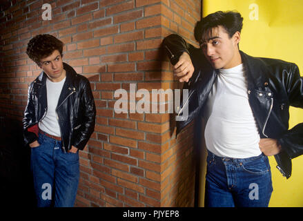 (George Michael, Andrew Ridgeley ) Wham! Su im Januar 1993 in . | Utilizzo di tutto il mondo Foto Stock