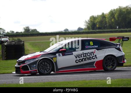 Dalton on Tees, Regno Unito. Il 9 settembre 2018. Finlay Crocker alla guida di una Honda Civic Type-R per Verizon collegare Racing nel round 12 del TCR UK Touring Car Championship sul circuito di Croft. Credito: Colin Edwards/Alamy Live News. Foto Stock