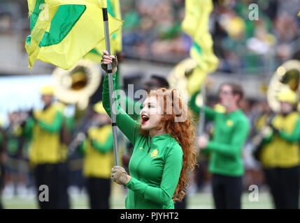 Oregon USA. 8 Sep, 2018. L'Oregon Marching Band esegue prima dell inizio della NCAA Football gioco tra il Portland State Vikings e il Oregon Ducks a Autzen Stadium, Eugene, o. Larry C. Lawson/CSM/Alamy Live News Foto Stock