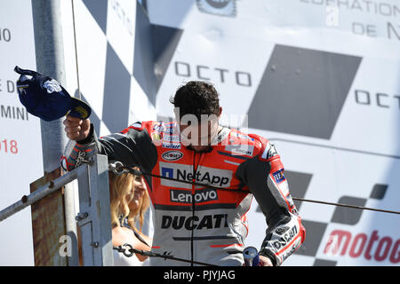 Misano, Italia. Il 9 settembre 2018. 04 Andrea Dovizioso dall'Italia, Ducati Team Ducati Desmosedici GP18, Gran Premio Octo di San Marino e della Riviera di Rimini, durante il podio a Marco Simoncelli World Circuit per il tredicesimo round del Campionato del Mondo MotoGP, dal 7 Settembre al 9 Credit: AFP7/ZUMA filo/Alamy Live News Foto Stock