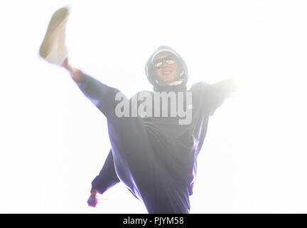 Berlino, Germania. 09Sep, 2018. Il musicista Trettmann è sul palco del festival musicale Lollapalooza sui terreni del Parco Olimpico. Credito: Britta Pedersen/dpa-Zentralbild/dpa/Alamy Live News Foto Stock