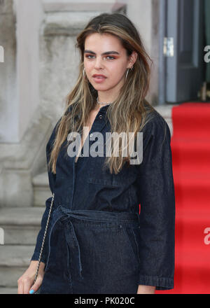 Il Regno Unito premiere di 'La moglie" tenutasi presso la Somerset House - Arrivi con: Bee Beardsworth dove: Londra, Regno Unito quando: 09 Ago 2018 Credit: Mario Mitsis/WENN.com Foto Stock