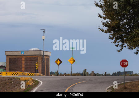 Gilbert road e Dyke Road intersezione a Richmond, British Columbia Foto Stock