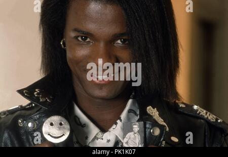 Jermaine Stewart, amerikanischer Popsänger, in München, Deutschland 1988. American pop singer Jermaine Stewart, a Monaco di Baviera, Germania 1988. | Utilizzo di tutto il mondo Foto Stock