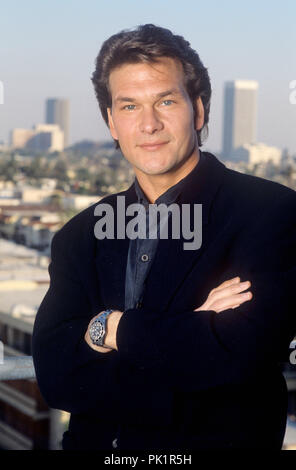 Patrick Swayze nel febbraio 1989 a Los Angeles. | Utilizzo di tutto il mondo Foto Stock