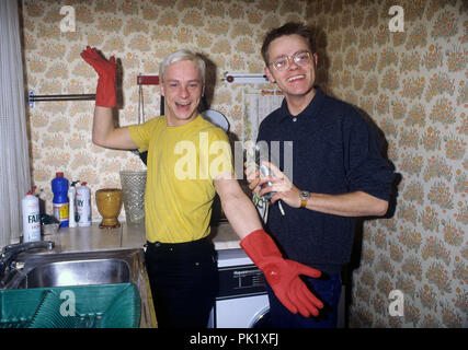 Bronski Beat ( John Foster, Larry Steinbachek) su 18.02.1986 a Londra. | Utilizzo di tutto il mondo Foto Stock