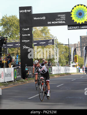 Montreal, Canada, 9/9/2018. Michael Matthews di squadre La Ragnatela Solare attraversa la linea di arrivo al Grand Prix Cycliste gara di Montreal. Foto Stock