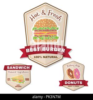 Vintage fast food badge, un banner o un logo emblema. Gli elementi sul tema del fast food business. Hamburger, sandwich, ciambelle, design, adesivo o emble Illustrazione Vettoriale