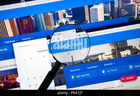 MONTREAL, Canada - 8 Settembre 2018: Google voli pagina. Voli di Google è un servizio online di prenotazione di un volo il servizio di ricerca che facilita l'acquisto di Foto Stock