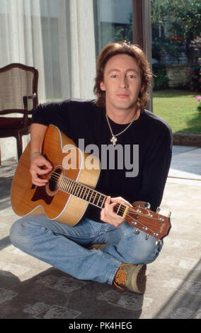 Julian Lennon, Sohn von John Lennon und Yoko Ono, in München, Deutschland 1991. John Lennon e Yoko Ono figlio di Julian Lennon a Monaco di Baviera, Germania 1991. | Utilizzo di tutto il mondo Foto Stock