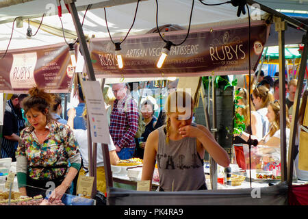 Stallo del mercato al mercato di Greenwich, Greenwich, Londra. Foto Stock