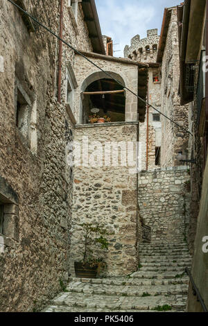 Vicolo di santo Stefano di Sessanio, Abruzzo Foto Stock