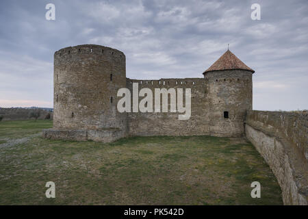 Inattaccabile di mura difensive e towerh della fortezza Akkerman (White Rock fortezza) Foto Stock