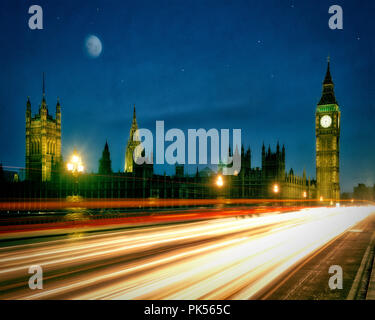 GB - LONDRA: Big Ben e le Camere del Parlamento di notte Foto Stock