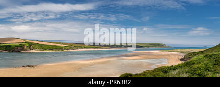 Marea calante, Camel Estuary, Cornwall, Regno Unito Foto Stock