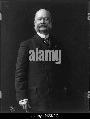 Benjamin Peffer Lamberton, 1844-1912, mezza lunghezza ritratto, in piedi, rivolto verso la parte anteriore Foto Stock