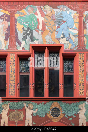 Affreschi nel cortile interno del Municipio di Basilea, Svizzera Foto Stock