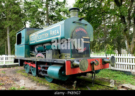 L'ex locomotiva BCN, il 1175 Dardanelli ora sul display in Polkemmet country park, vicino Whitburn, West Lothian. Foto Stock