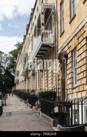 Classic case a schiera in Charlotte Street, Bristol, Regno Unito Foto Stock