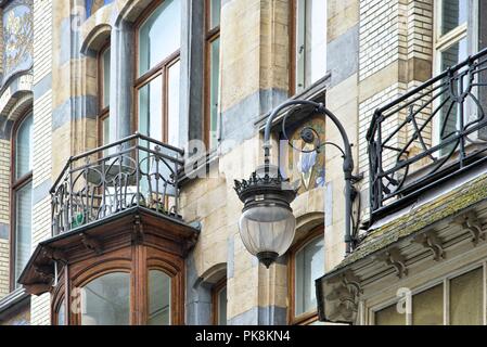 Avenue Jean Volders/Rue Vanderschrick, Bruxelles, Belgio, (1904), C2014-c2017. Artista: Alan John Ainsworth. Foto Stock