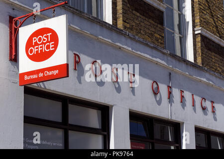 Il Post Office branch in London, England Regno Unito Regno Unito Foto Stock
