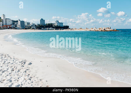 Spiagge di sabbia bianca di Shirahama nella prefettura di Wakayama, Giappone. Shirahama è una cittadina sulla costa sud di Wakayama. Foto Stock