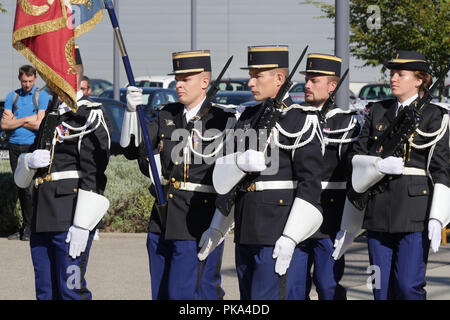 Gendarmeria francese frequentare ufficiale cerimonia militare, Sathonay-Camp, Francia Foto Stock