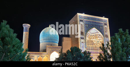 Gur-e-Amir Mausoleo nel centro di Samarcanda, Uzbekistan lungo la vecchia strada di seta adottate nel 2018 Foto Stock