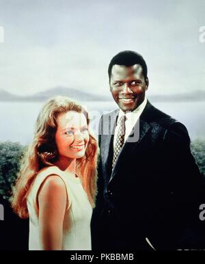 Indovina chi viene a cena? Anno : 1967 USA Direttore: Stanley Kramer Sidney Poitier, Katharine Houghton Foto Stock