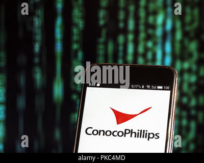 Kiev, Ucraina. Xii Sep, 2018. Conoco Phillips visto il logo visualizzato su un telefono intelligente. Credito: Igor Golovniov SOPA/images/ZUMA filo/Alamy Live News Foto Stock