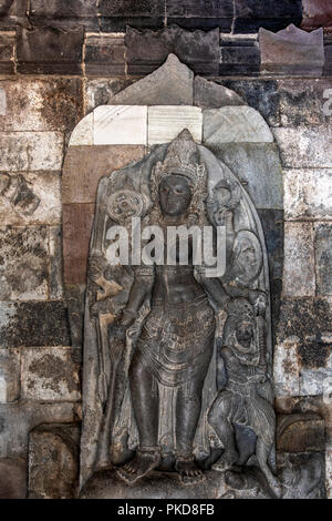 Pannello di sfiato di Brahma dio Brahma, tempio di Prambanan tempio complesso, Yogyakarta, Java, Indonesia Foto Stock