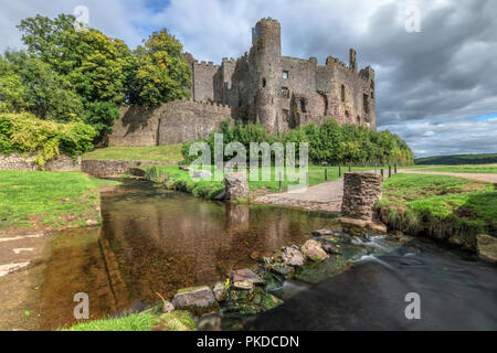 Laugharne Castello, Carmarthenshire, Wales, Regno Unito, Europa Foto Stock