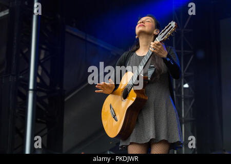 Rodrigo y Gabriela effettuando in corrispondenza di Skookum Music Festival di Stanley Park a Vancouver, BC il 7 settembre 2018 Foto Stock