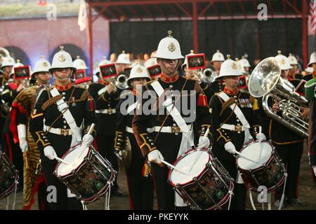 Membri della band di Sua Maestà la Royal Marines eseguire durante il 2018 Hamina Tattoo a Hamina, Finlandia, 3 Agosto, 2018. Il Tatuaggio di vetrine oltre 1.000 artisti provenienti da otto diverse nazioni, celebrare militare e patrimonio musicale da tutto il mondo. Foto Stock