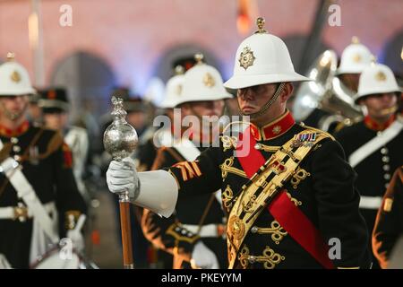 Membri della band di Sua Maestà la Royal Marines eseguire durante il 2018 Hamina Tattoo a Hamina, Finlandia, 3 Agosto, 2018. Il Tatuaggio di vetrine oltre 1.000 artisti provenienti da otto diverse nazioni, celebrare militare e patrimonio musicale da tutto il mondo. Foto Stock