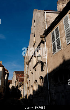 Impressione del villaggio Vézelay, nel dipartimento Yonne (Francia, 23/06/2010) Foto Stock