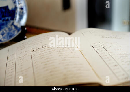 Gli archivi del Zusters van Onze-Lieve-Vrouw Presentatie in Beveren-Waas (Belgio, 10/09/2008) Foto Stock