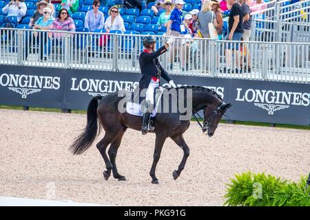 Tryon, North Carolina, Stati Uniti d'America. Xiii Sep 2018. Carl Hester. Hawtins delicato. GBR. Dressage. Il giorno 3. Giochi equestri mondiali. WEG 2018 Tryon. Carolina del Nord. Stati Uniti d'America. 13/09/2018. Credito: Sport In immagini/Alamy Live News Foto Stock