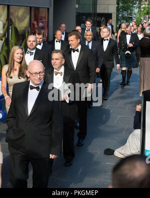 Edimburgo, 26 maggio 2017. Gli ospiti arrivano per il Sir Tom Hunter Foundation cena dove ex presidente Barak Obama parla come oratore ospite. Foto Stock