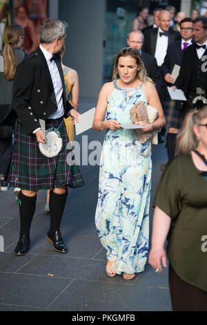 Edimburgo, 26 maggio 2017. Gli ospiti arrivano per il Sir Tom Hunter Foundation cena dove ex presidente Barak Obama parla come oratore ospite. Foto Stock