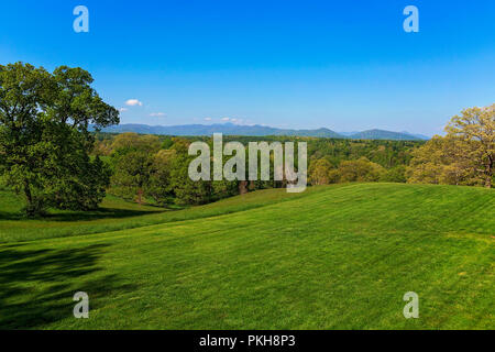 Un tranquillo e sereno paesaggio colpo di Biltmore Estate in Carolina del Nord Foto Stock